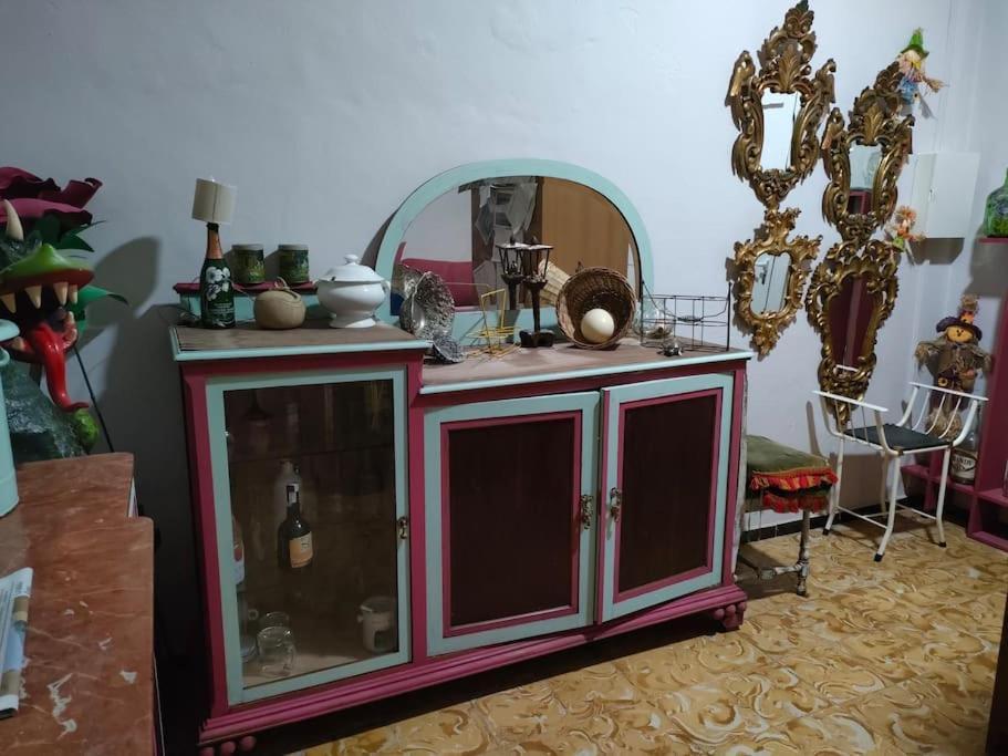 Apartament Volca Aiguanegra سانت جوان ليه فونتس المظهر الخارجي الصورة